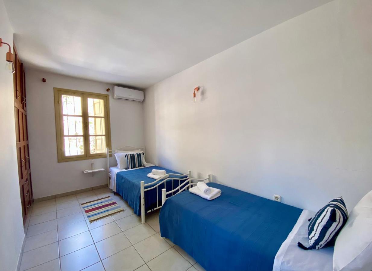 To Petrino Apartamento Meyísti Exterior foto