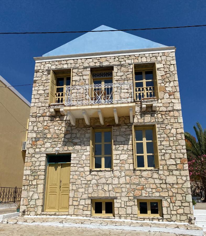 To Petrino Apartamento Meyísti Exterior foto